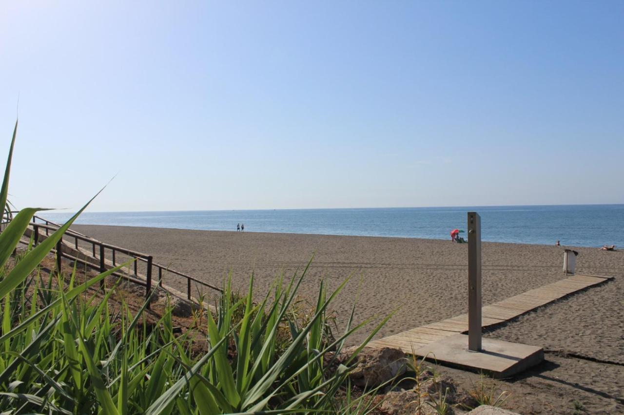 Apartamento En La Playa Malaga Benajarafe Extérieur photo